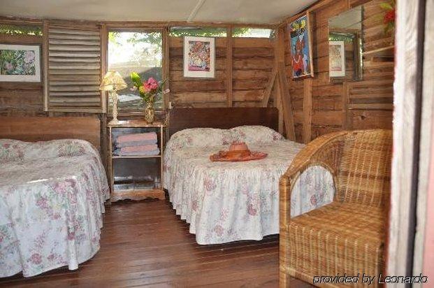 Secret Cabins At Firefly Beach Cottage Negril Luaran gambar